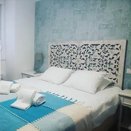 Апартаменты Feira Da Ladra Comfy Premium Лиссабон
